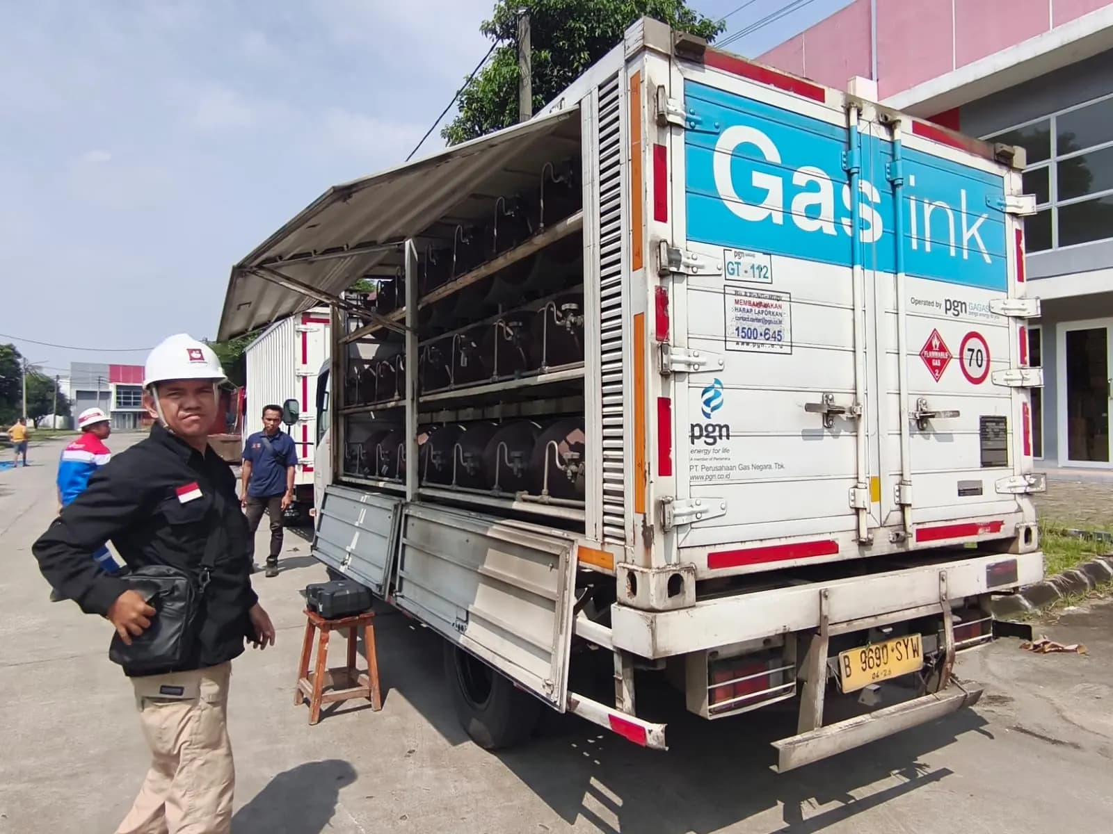 Projects hero background